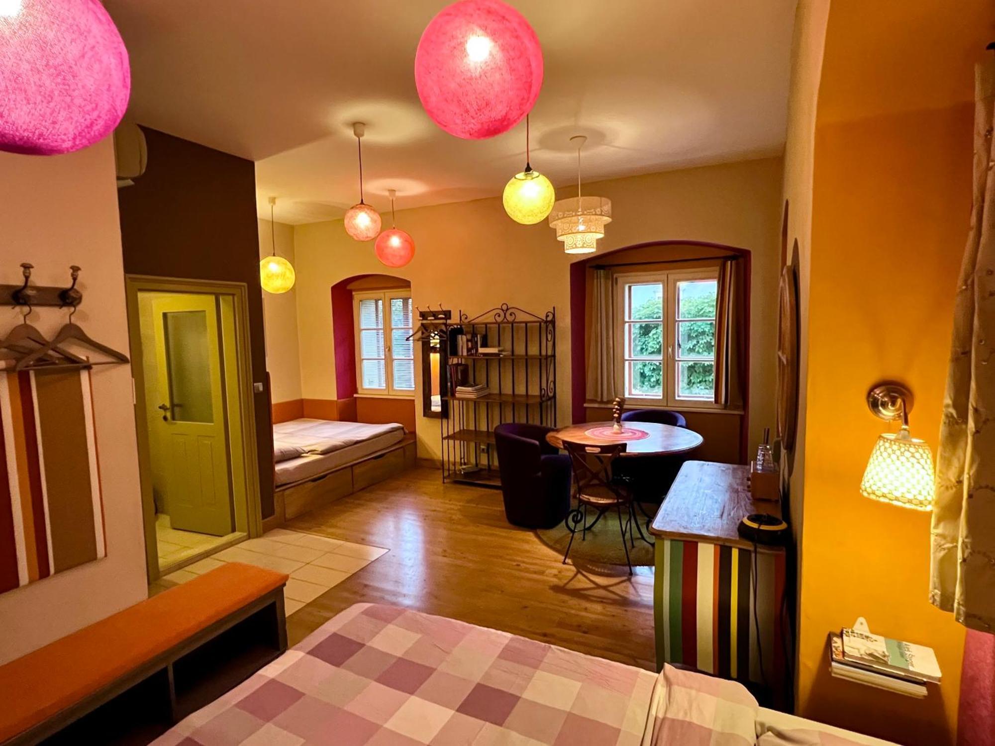 Muzikafe - Home Of Culture Ptuj Eksteriør billede